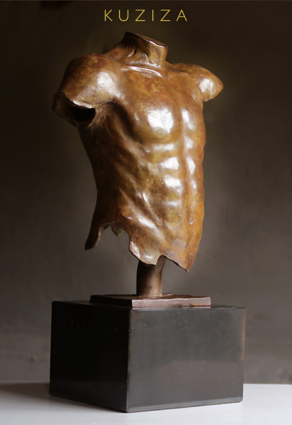 Bronzen beelden mannen torso