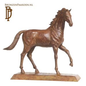 paardenbeeld brons klassiek